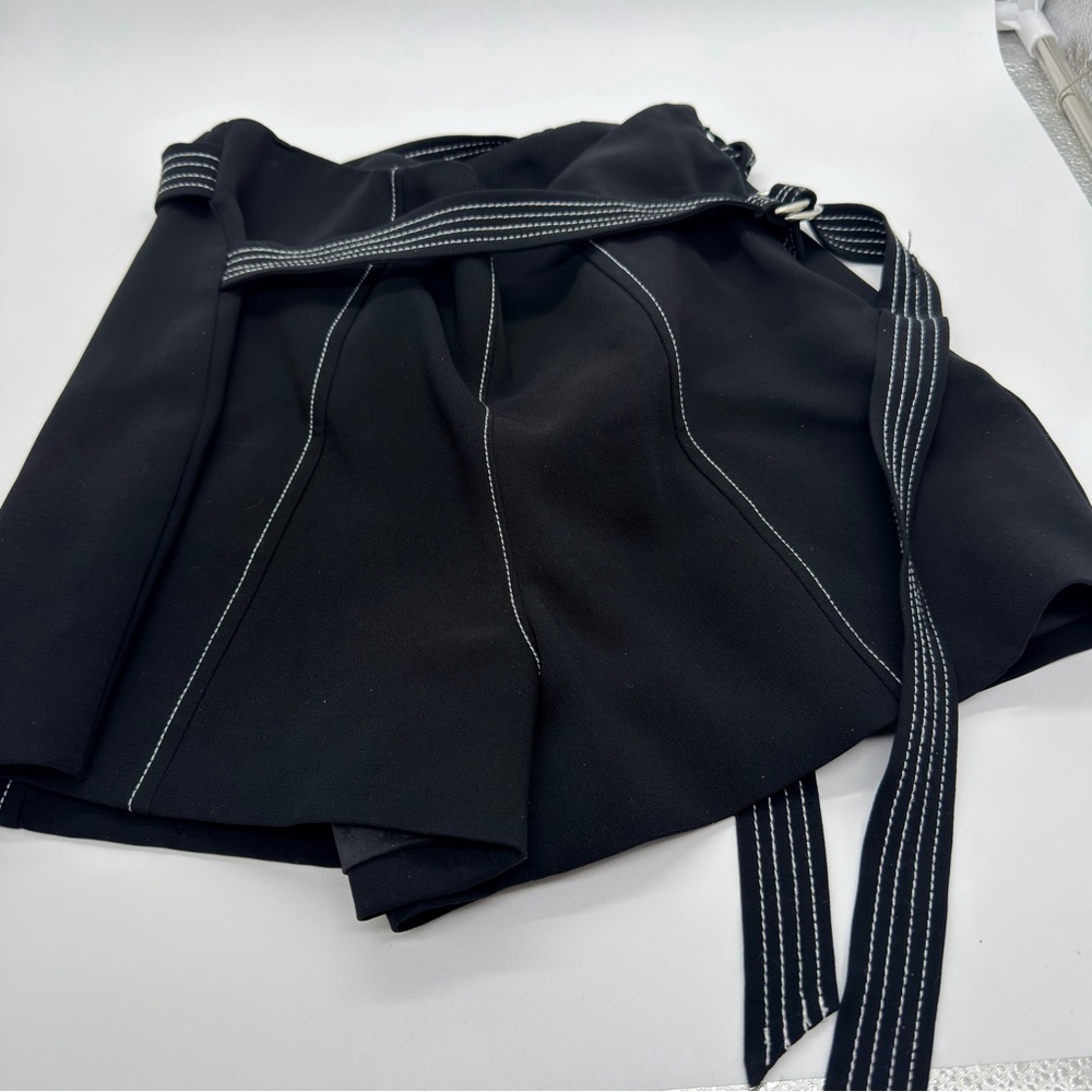 Cinq‎ à Sept Black Skort with White Stitching
